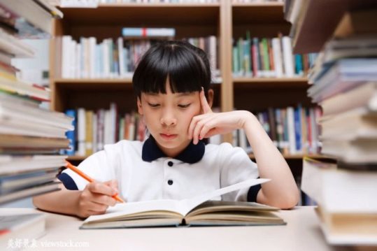 家庭作業(yè)越多越好？看來(lái)我們需要重新審視作業(yè)的價(jià)值